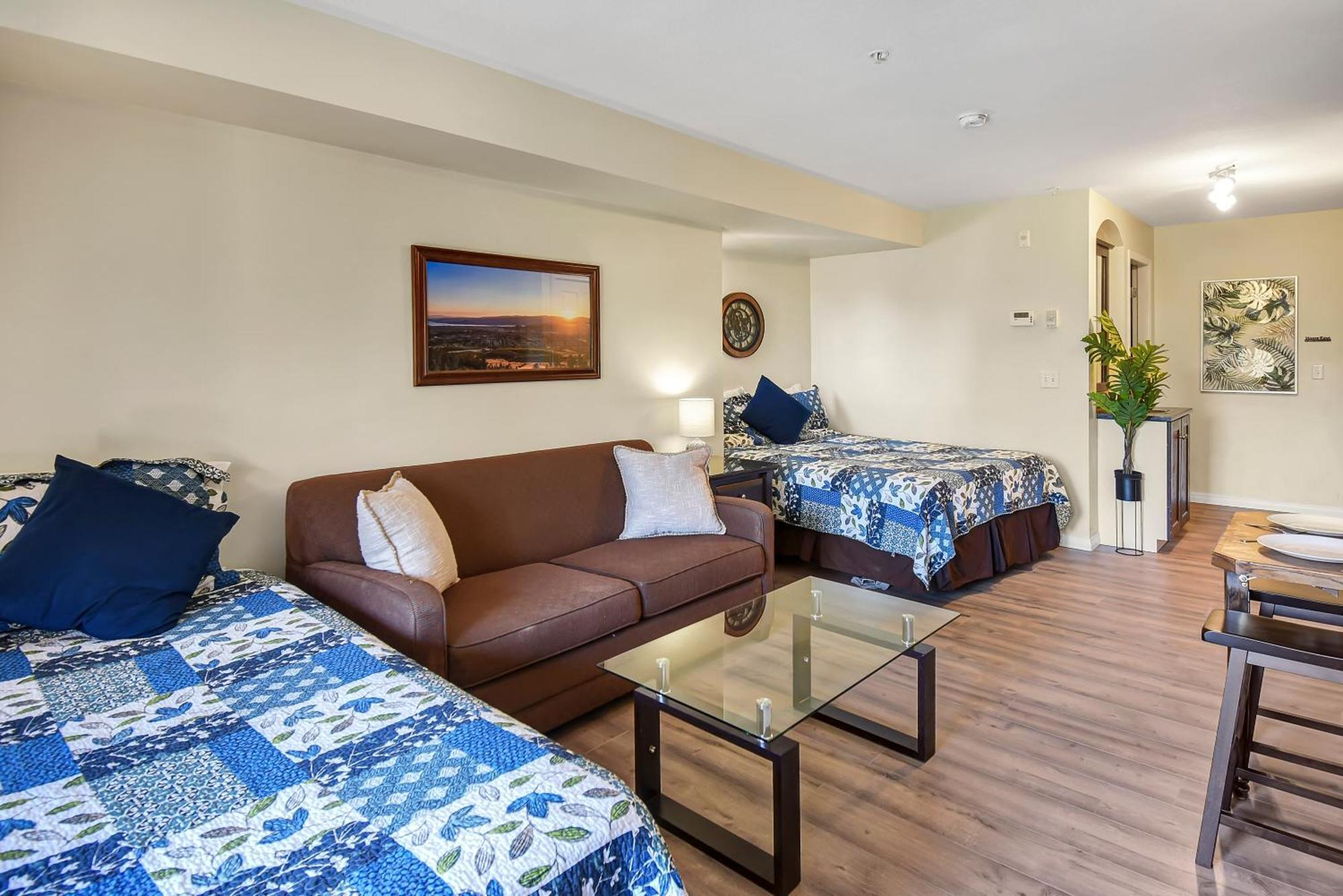 Borgata Lodge Resort Kelowna Eksteriør billede